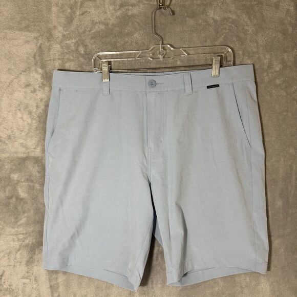 Travis Mathew Shorts Men Golf Performance Chino Prep Light Blue Size 40 NO TAG - Picture 1 of 8